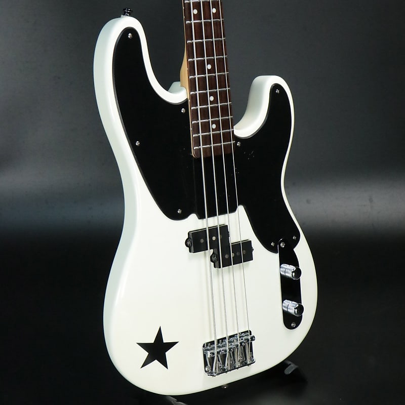 Squier Mike Dirnt Signature Precision Bass 2008 - 2015