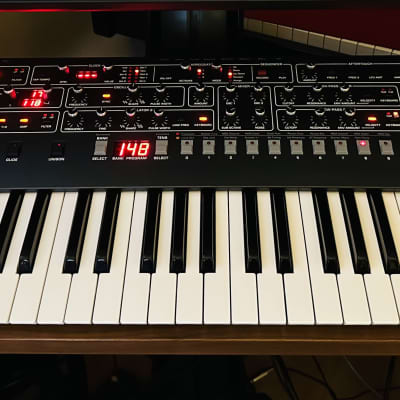 Sequential Prophet-6 49-Key 6-Voice Polyphonic Synthesizer **Southern California Pickup**