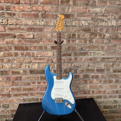 Squier by Fender Classic Vibe '60s Stratocaster Lake Placid Blue Excellent image 2