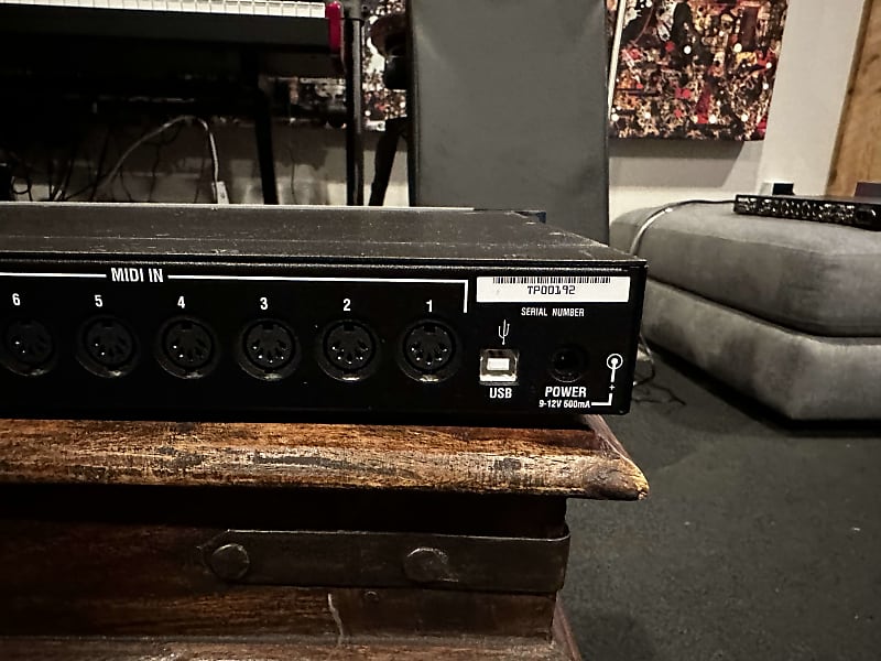 digidesign MIDI I/O MIDIインターフェース MH041 DIGIDESIGN MH041 MIDI I/O Interface for Pro Tools No Power