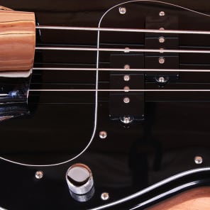 FENDER P-BASS JUNIOR RARE! Jr Precision 4-String Bass + Ashtray Short Scale image 7