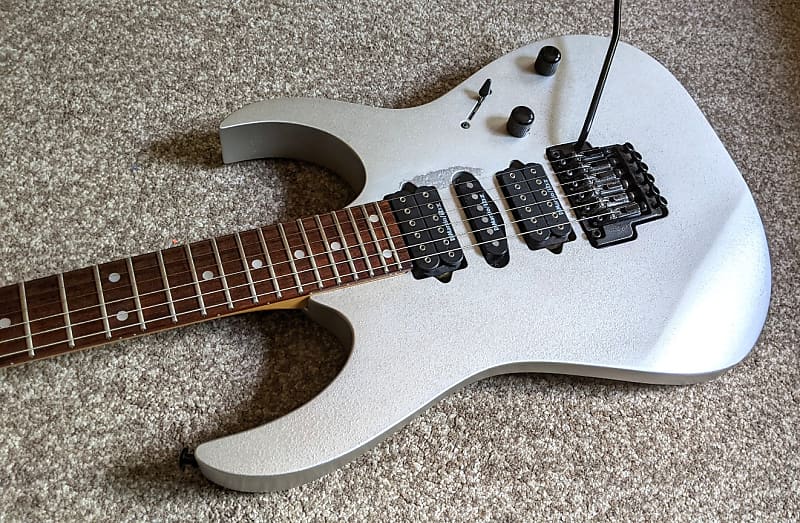 Ibanez Custom Prestige / RG2570E-body/RG550R-neck /Japan/ incl.Original Gig  bag!FREE Shipping in EU!