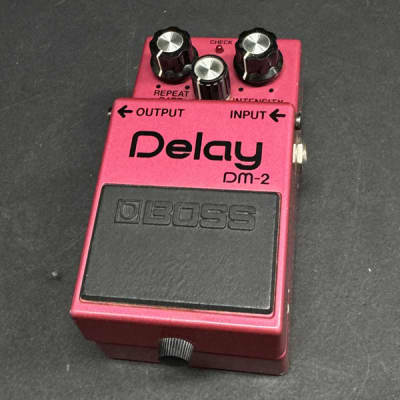 Boss DM-2 Delay Pedal | Reverb