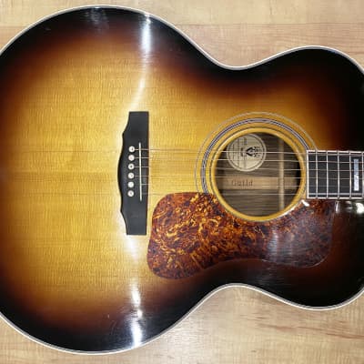 Guild F50-R Jumbo Acoustic Guitar (Tacoma, Washington Factory) - Used 2005 image 7