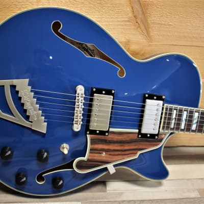 D'Angelico Deluxe SS LTD Sapphire image 2