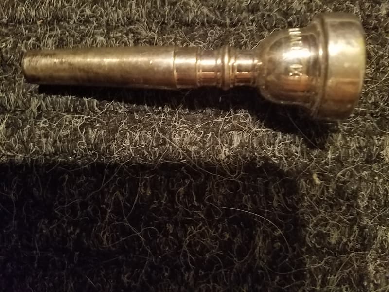 Bach 1X trumpet mouthpiece Silver Reverb