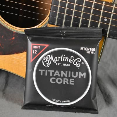 Martin MTCN160 Titanium Core Acoustic Guitar Strings image 1