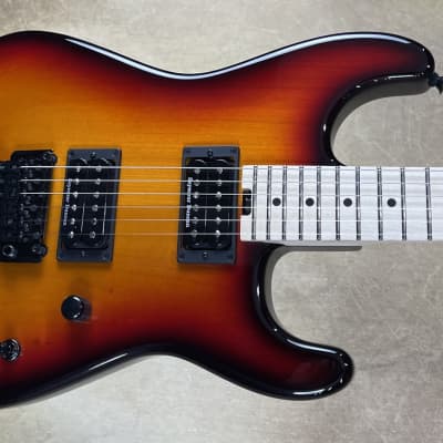Charvel USA Custom Shop San Dimas 2H 3 Tone Sunburst Pointy Headstock Guitar image 4