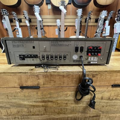 Yamaha R-500 Stereo Receiver image 5