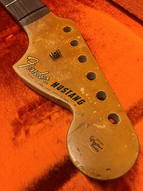 Fender Mustang Neck B width 1965