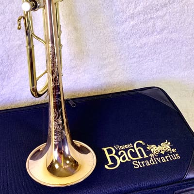 Selmer Bach Stradivarious MARIACHI Trumpet Rose Gold with Selmer Bach Stradivarious MARIACHI Trumpet Rose Gold with