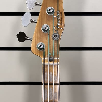 Fender Custom Shop 55 Precision Bass Heavy Relic Vintage White 2023 image 7
