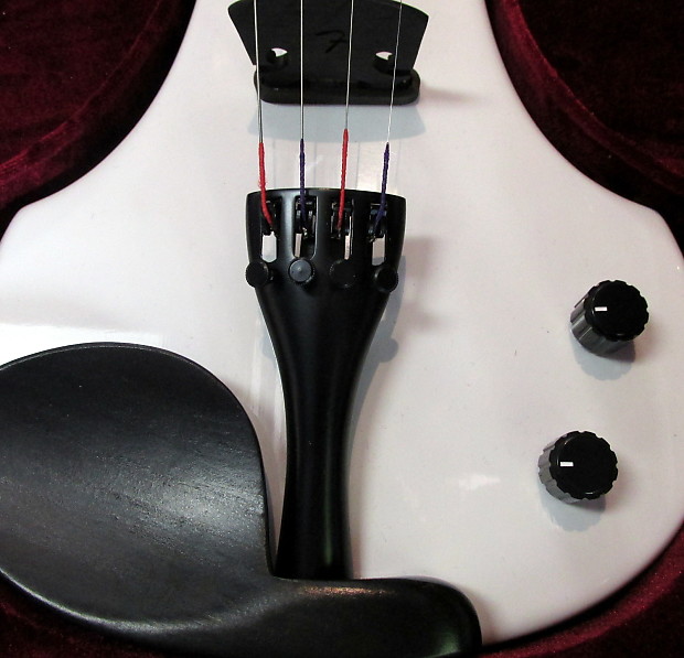 【10814】Fender FV-1 エレキバイオリン ブラック Fender FV-1 Electric Violin Black | Musician's Friend