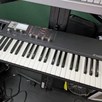 Waldorf Blofeld Keyboard 49-Key Synthesizer 2009 - Present - Black Shadow