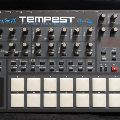 Dave Smith Instruments Tempest 6-Voice Drum Machine 2011 - 2018 - Black with Wood Sides