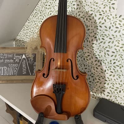 Eastman Violins | Reverb
