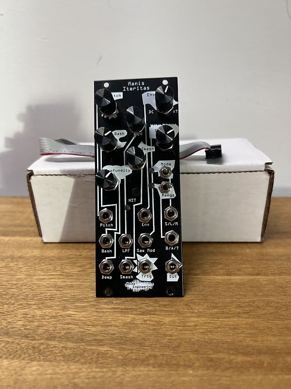 Noise Engineering Manis Iteritas (Black) | ModularGrid Eurorack