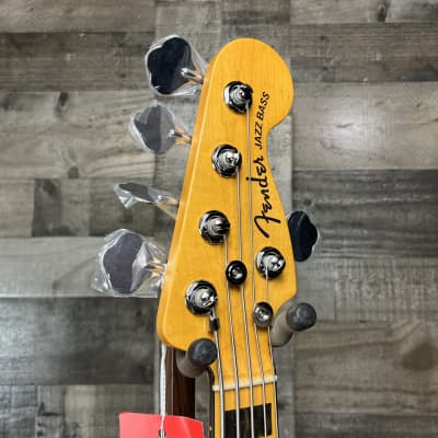 Fender American Ultra Jazz Bass V - Arctic Pearl with Maple Fingerboard image 4