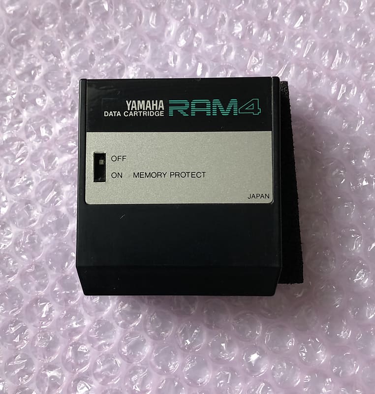 Yamaha RAM4 Memory Cartridge for DX11, DX7 mk2 & TX802