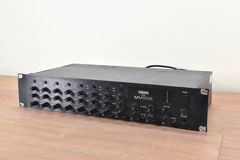 Yamaha MV802 8Channel RackMount Line Mixer Reverb UK