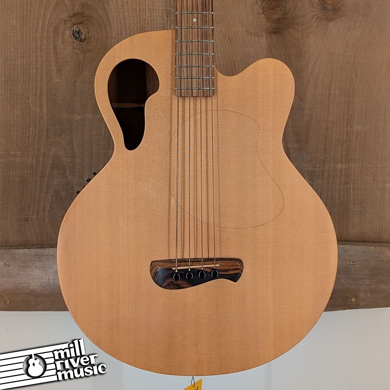 Tacoma Thunderchief CB10C Acoustic Bass – Natural – Used w/Hardshell Case