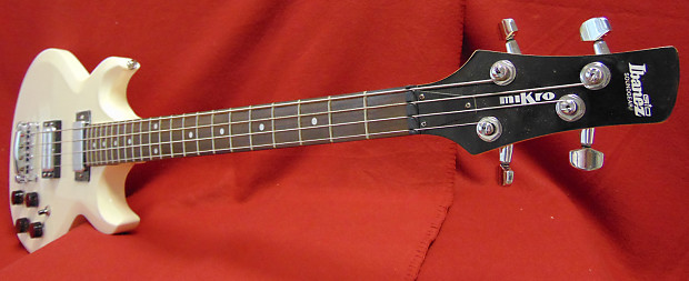 Ibanez Gio Custom Short Scale Stereo Piccolo Electric Bass Guitar