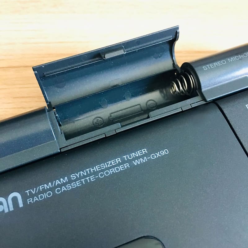 Sony WM GX90 Rare Decent Black Shape !! Tested & Working