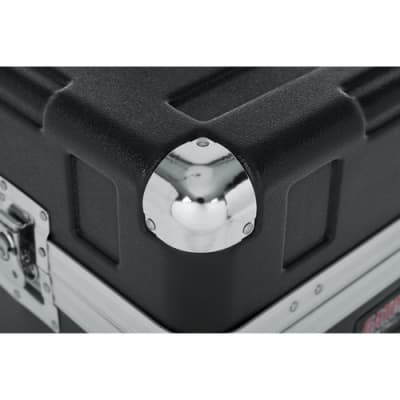 Gator ATA Molded Case for 4 Complete Wireless Mic Systems; half rack GM-4WR image 10