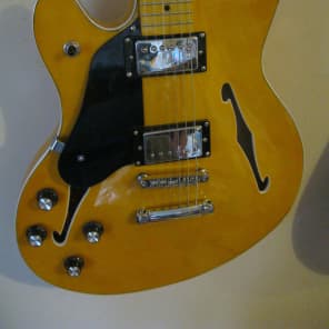 Starcaster left handed discount