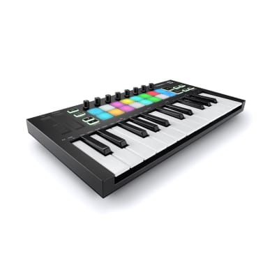Novation Launchkey Mini MK3 25-Mini-Key MIDI Keyboard Controller, 16 RGB Pads image 10