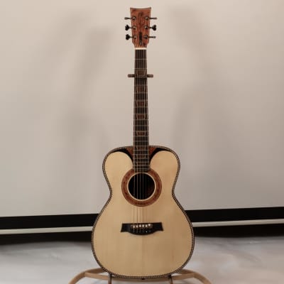 Lefty/Righty Portland Guitar OM Brazilian Rosewood with Adirondack Spruce Top and Snakewood + Pickup image 2