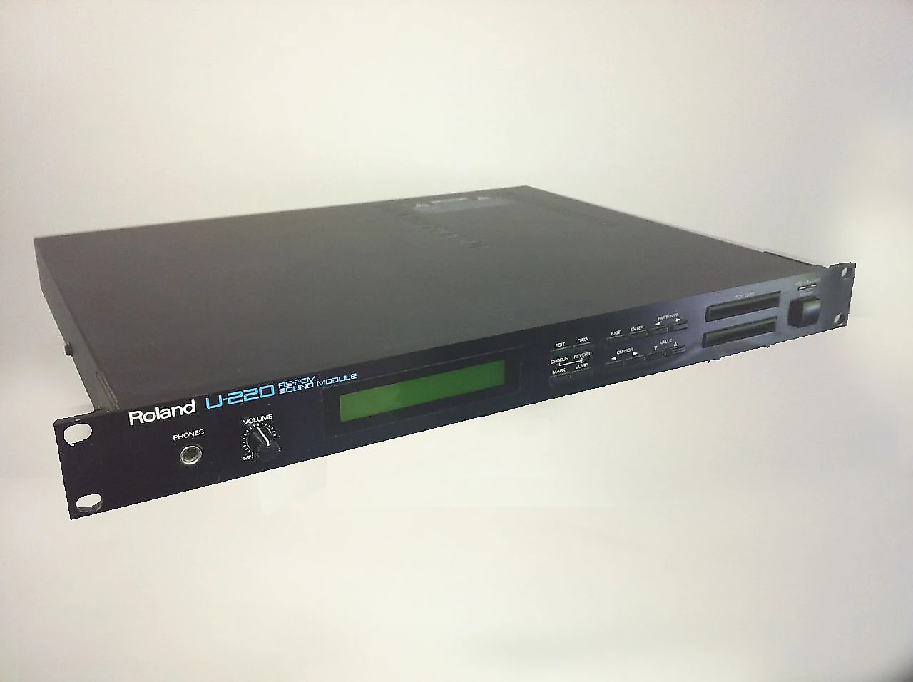 Roland U-220 RS-PCM Sound Module | Reverb