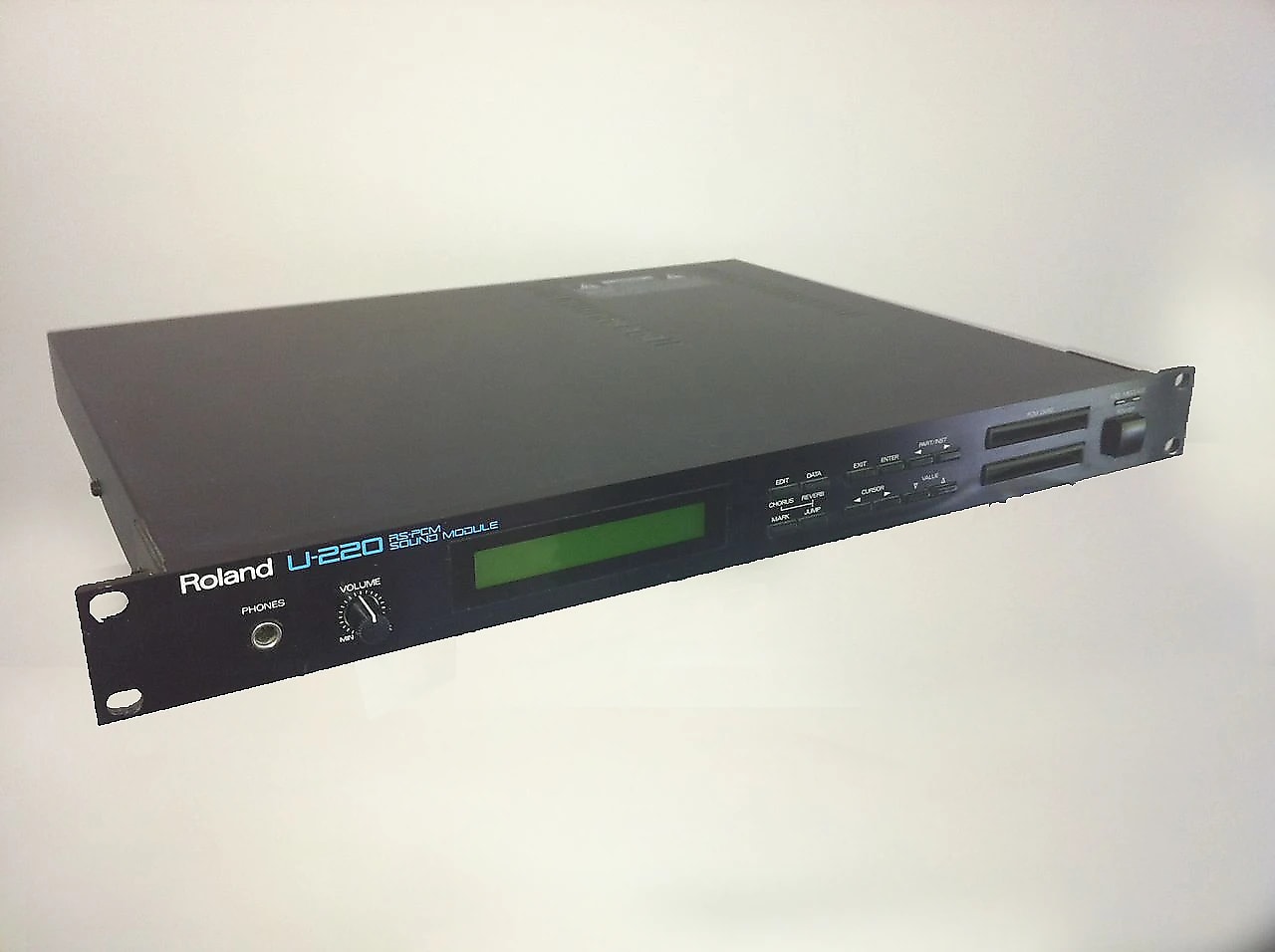 【低価得価】Roland　ローランド 　U-220 RS-PCM SOUND MODULE　サウンドモジュール 音源モジュール