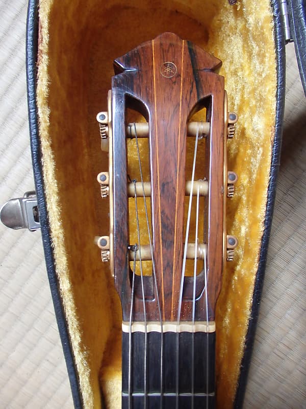 Yamaha GC-6D 1971 Grand Concert Classical Acoustic Guitar
