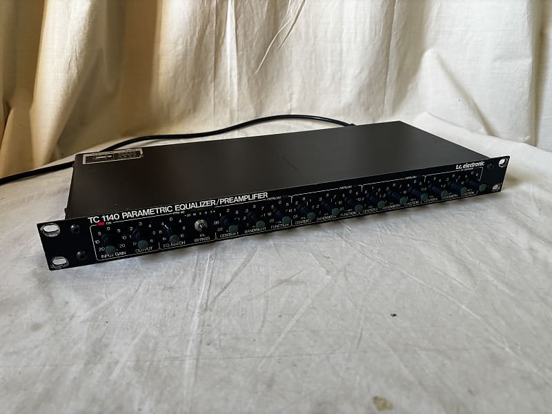 ギター TC 1140 Parametric Equalizer t.c. electronic TC1140 Parametric EQ/Preamp（Sold Out
