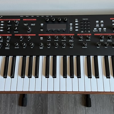 Dave Smith Instruments Prophet 12 61-Key 12-Voice Polyphonic Synthesizer w/ 3rd Party Preset Banks
