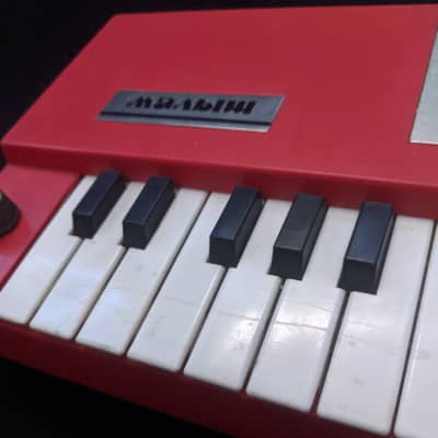 MALYSH  - Soviet vintage analog toy synthesizer, Made in USSR 80s image 8