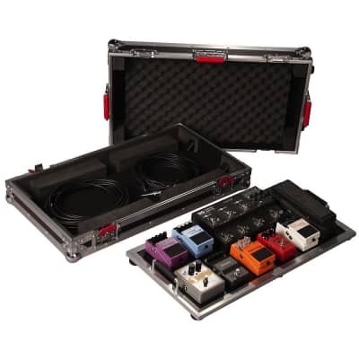 Gator G-TOUR Pedalboard with Wheels image 4