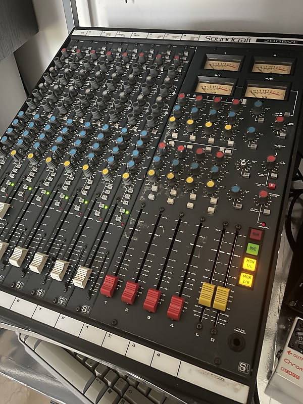 Soundcraft 200 BVE