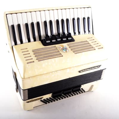 Rare German TOP Quality Accordion Weltmeister Unisella - 80 bass, 8 switches + Original Hard Case & Straps - Video image 14