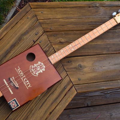 Cigar box guitar, 3-string guitar, cbg image 2