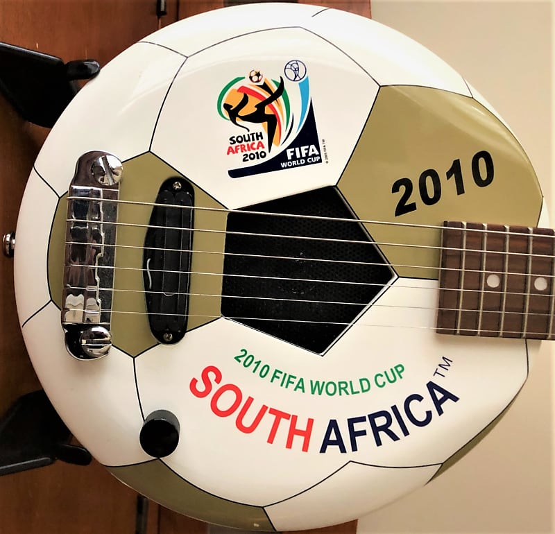 Aria 2010 FIFA World Cup South Africa Travel Guitar w/built-in Speaker +  gigbag