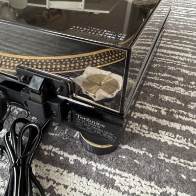 Technics SL-1200LTD Gold Limited Edition Direct Drive Turntable No 2927 in original box image 15