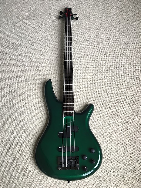 Ibanez green new arrivals bass