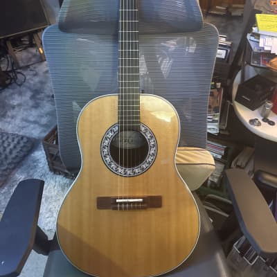 オベーション 1624-4 カントリーアーティスト Ovation 1624 Country Artist Natural – Chicago Music Exchange