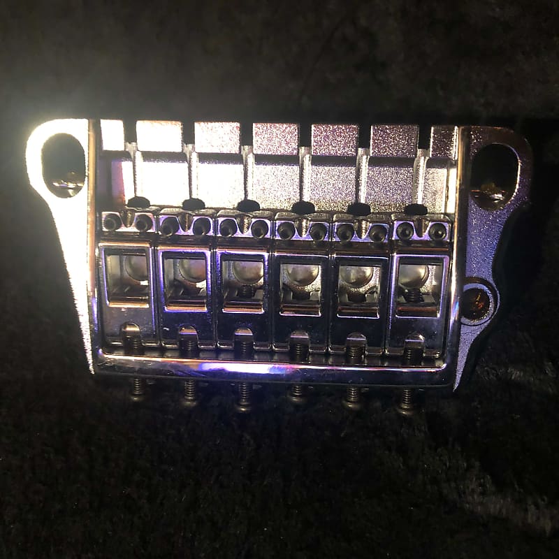Ibanez hard best sale rocker tremolo
