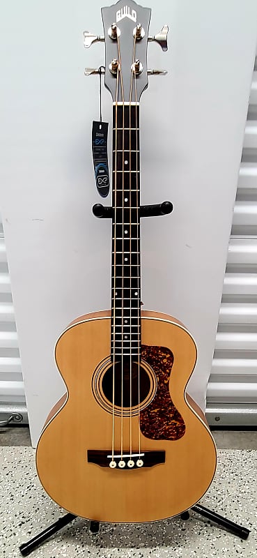 Guild Jumbo Junior Acoustic-Electric Bass, 23 3/4" Short-Scale, Solid Sitka Spruce Top image 1