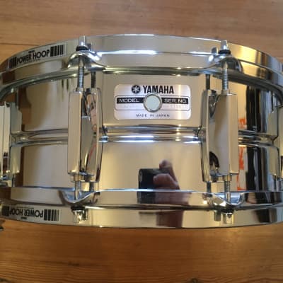 Yamaha SD-295 5.5x14" 10-Lug Steel Snare Drum