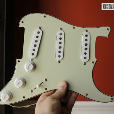 Fender Custom Shop Hand Wound ‘64 Gray Bobbin GT11 Vintage Single Coil Pickups -  Loaded Pickguard image 6