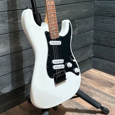 Fender Squier Contemporary Stratocaster Special Electric Guitar - White image 2